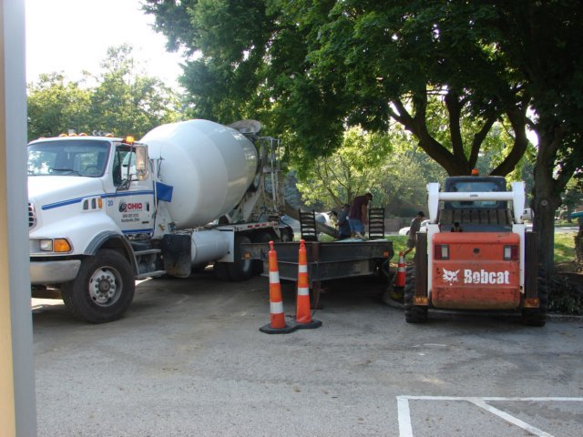pouringconcrete.jpg