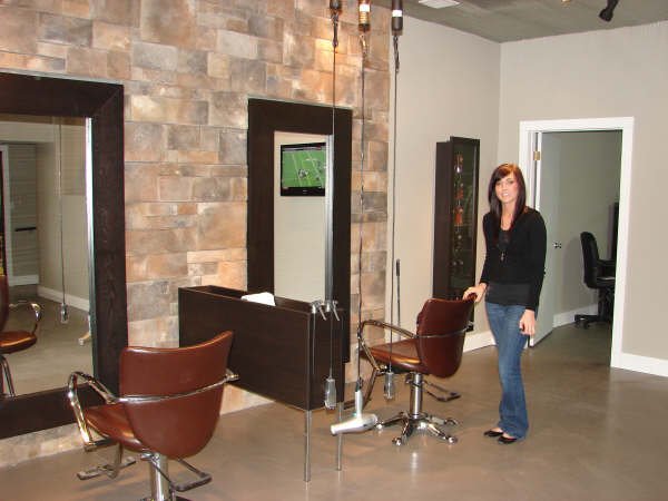 insidethesalon.jpg